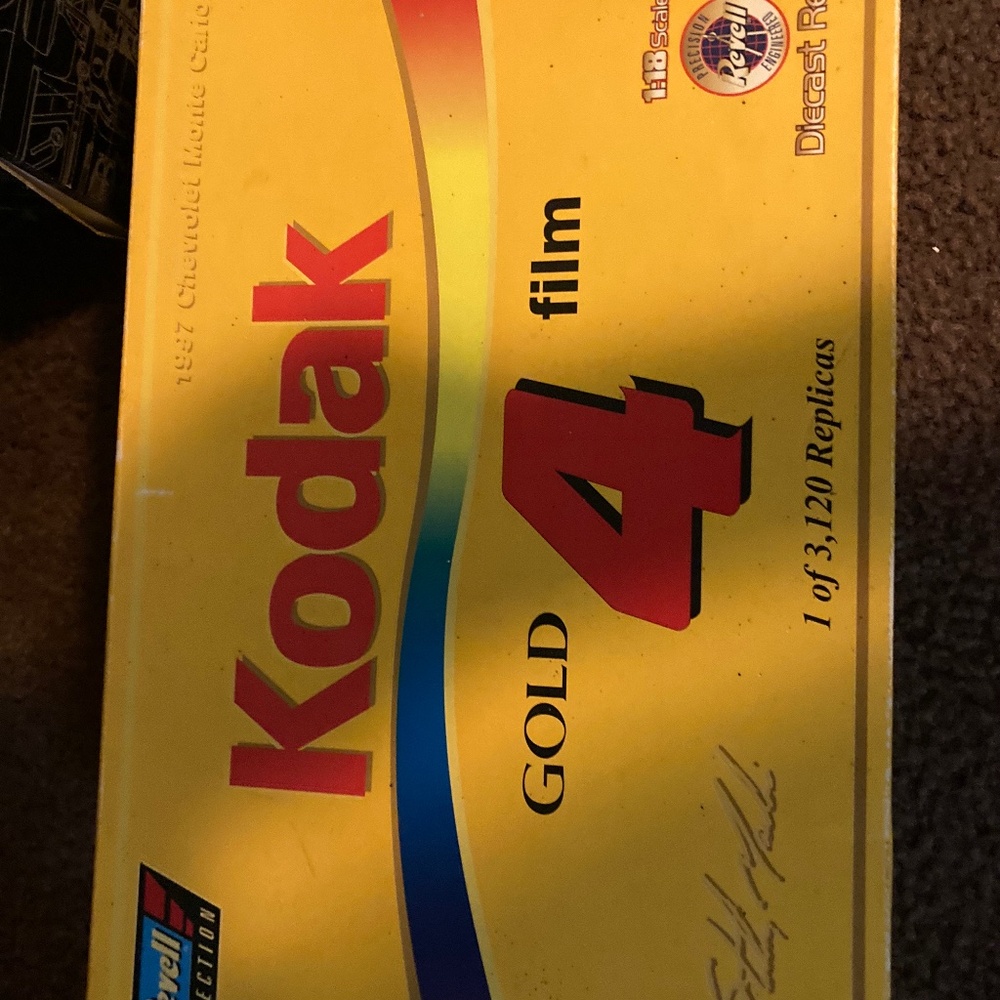 Revel Kodak 1/18 scale